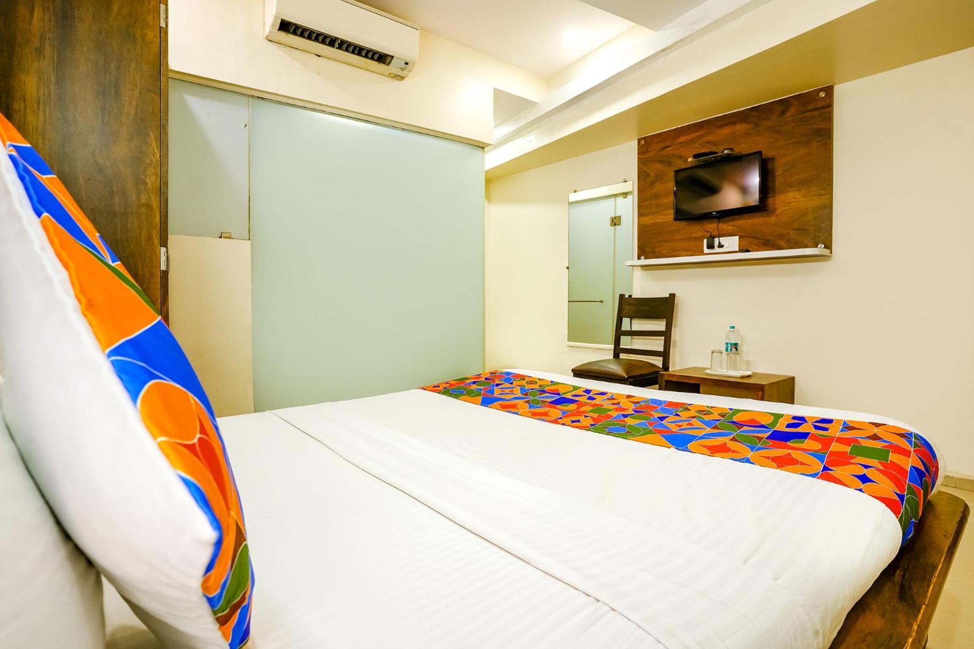 Hotel Naivedhya By Kwality Inn Thane Extérieur photo