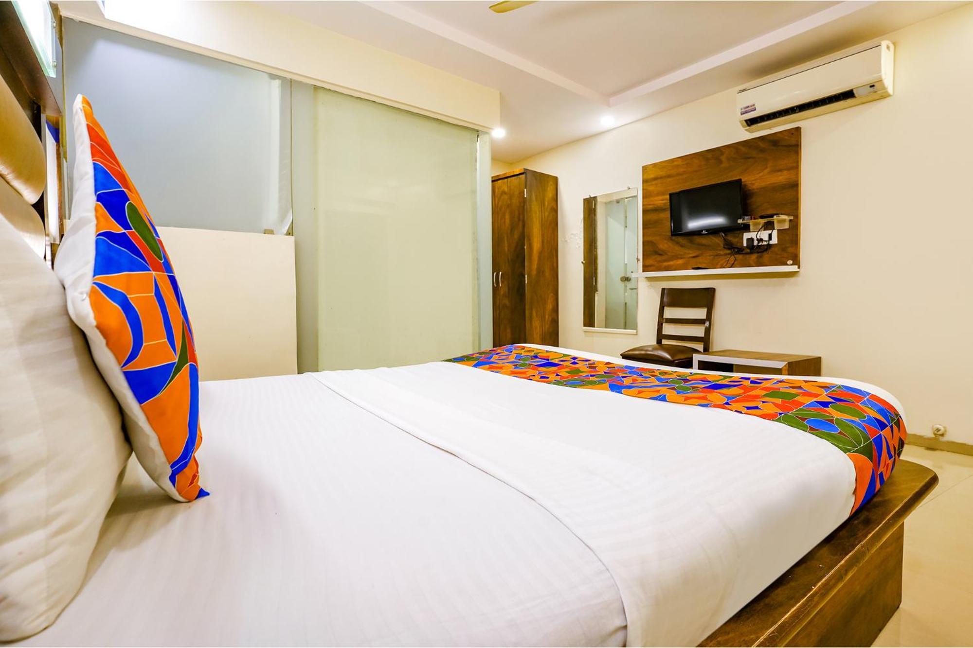 Hotel Naivedhya By Kwality Inn Thane Extérieur photo