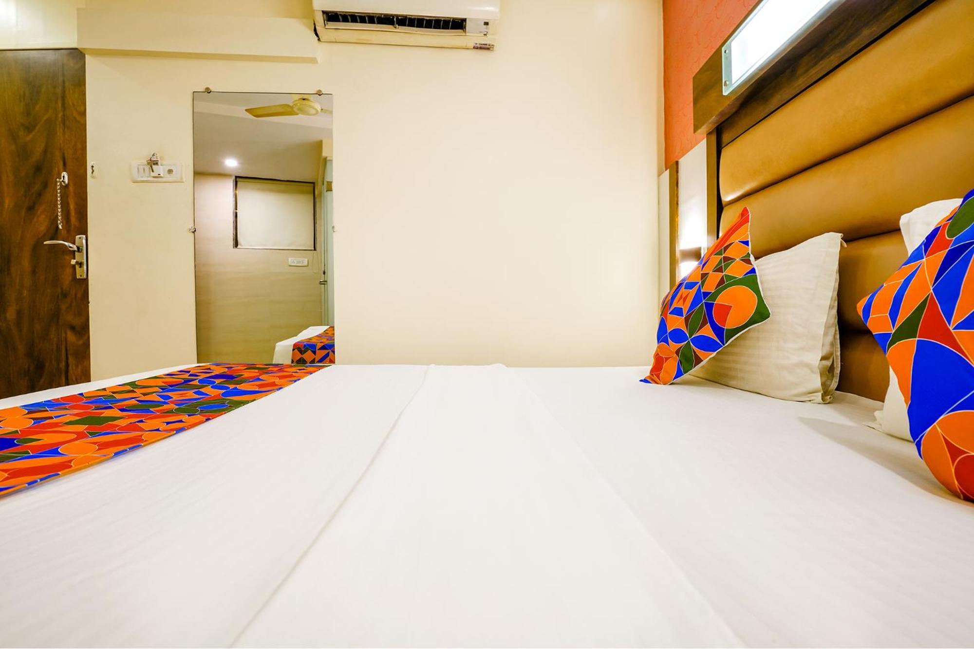 Hotel Naivedhya By Kwality Inn Thane Extérieur photo