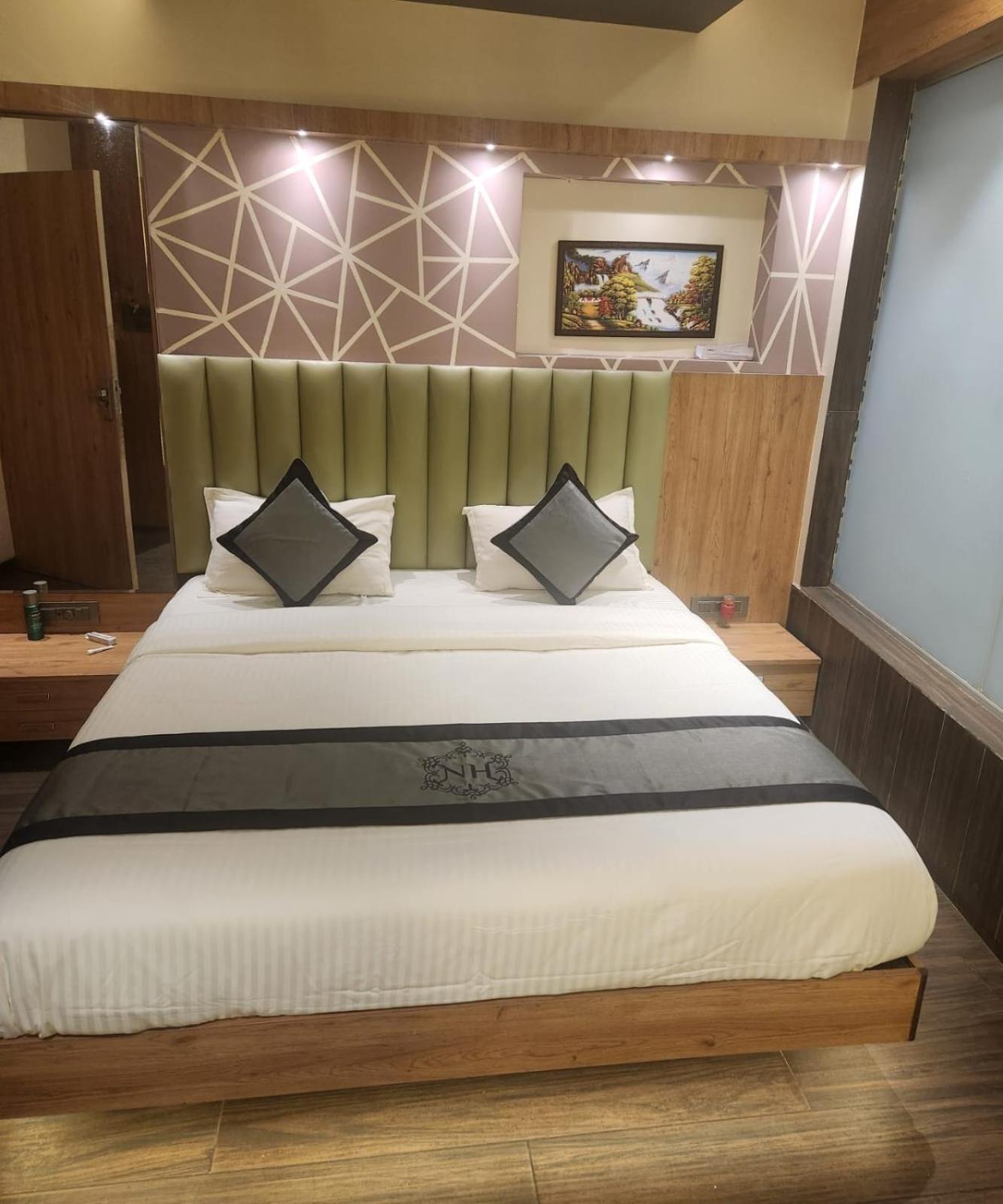 Hotel Naivedhya By Kwality Inn Thane Extérieur photo