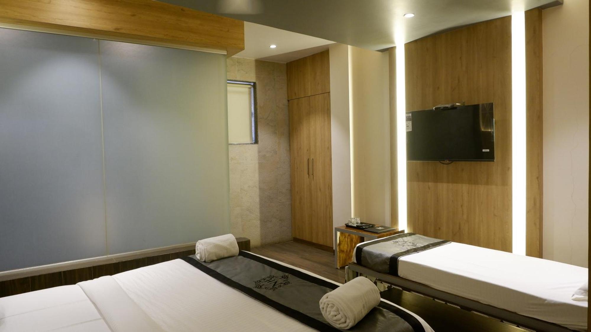 Hotel Naivedhya By Kwality Inn Thane Extérieur photo